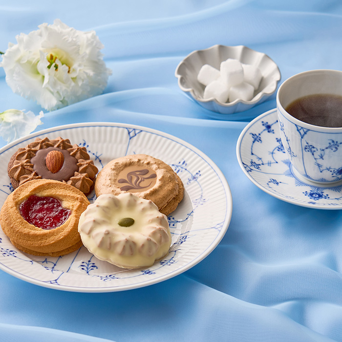 4種の焼き菓子＆ロイヤル コペンハーゲン ドリップコーヒーセット11